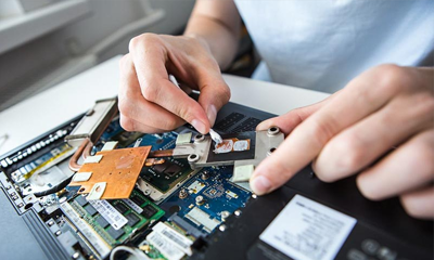 Vệ sinh Laptop đúng cách